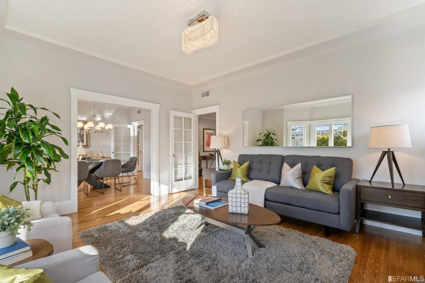 Resource #530186958: image #16