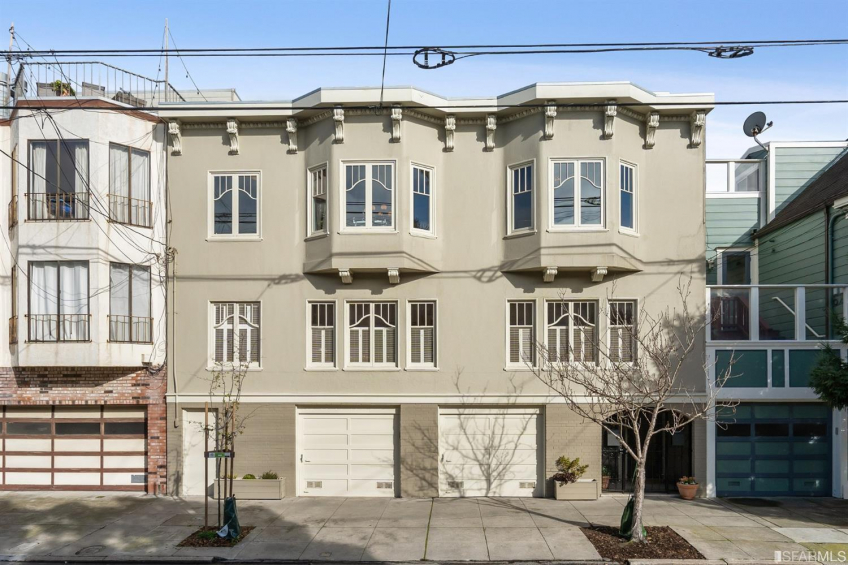 Resource #530186958: image #2