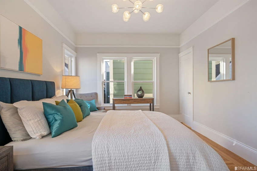 Resource #530186958: image #33