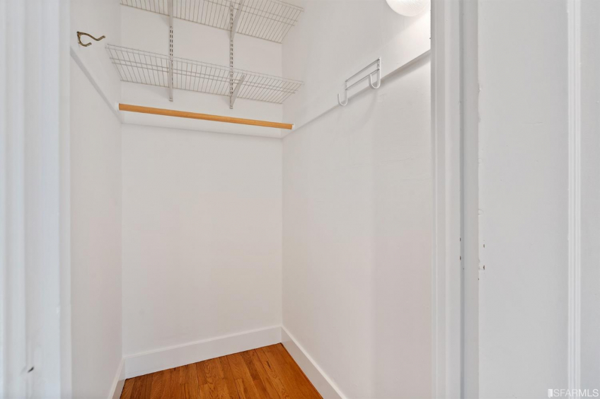 Resource #530186958: image #39