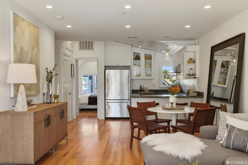 Resource #530189622: image #15