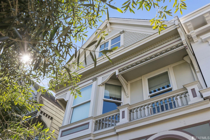 Resource #530189622: image #27