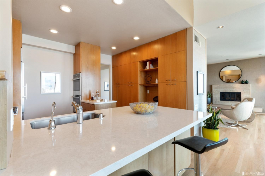 Resource #530204203: image #34