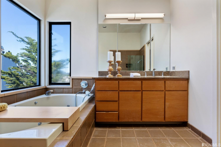 Resource #530204203: image #44