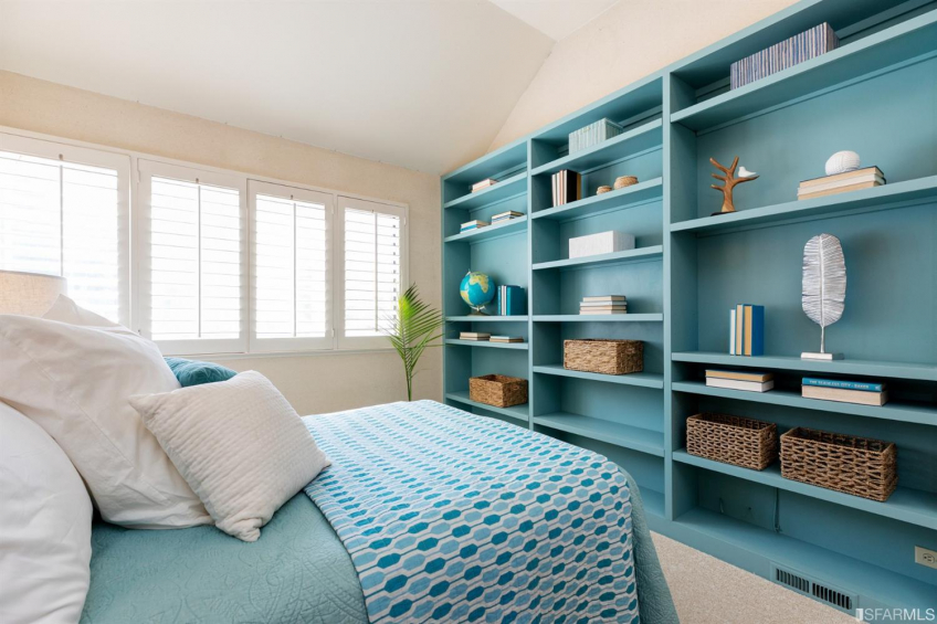 Resource #530204203: image #53