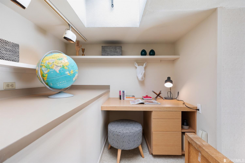 Resource #530204203: image #55