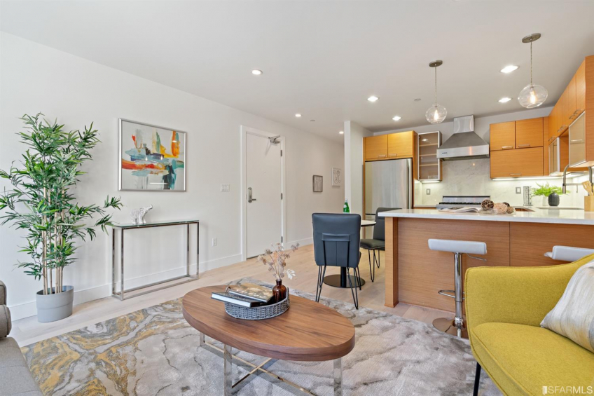 Resource #530206519: image #12 Resource #530206519: image #12