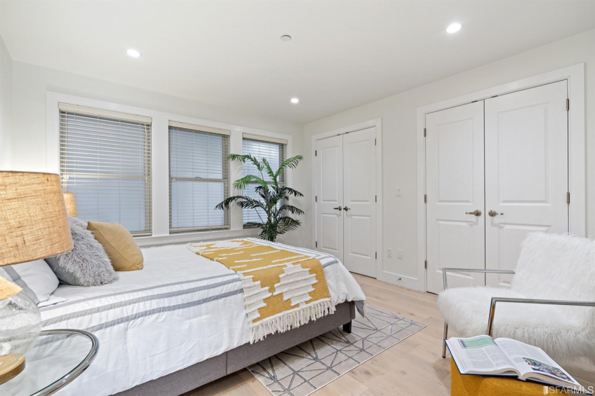 Resource #530206519: image #17 Resource #530206519: image #17