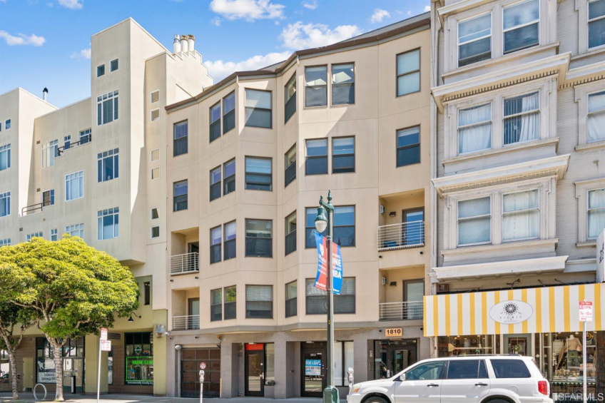 Resource #530206519: image #23 Resource #530206519: image #23