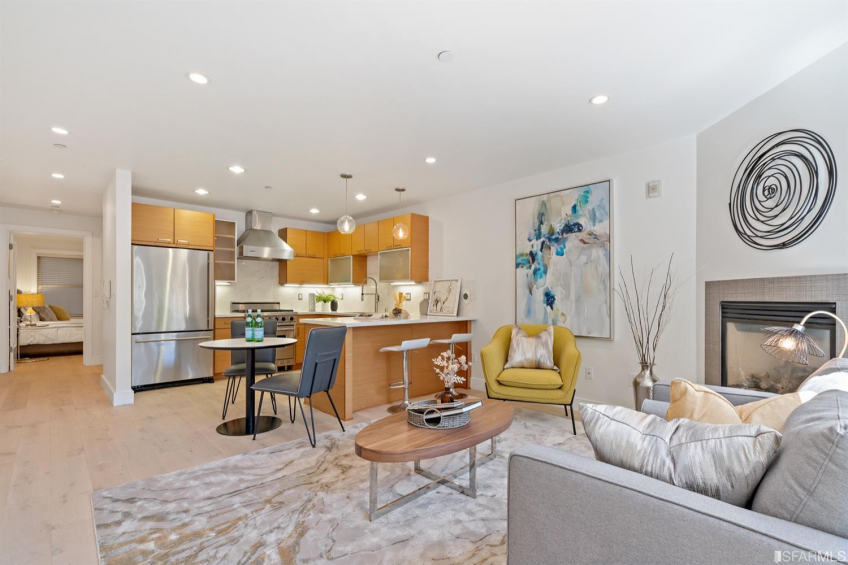 Resource #530206519: image #3 Resource #530206519: image #3