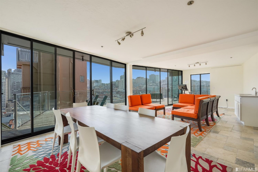 Resource #530213858: image #32