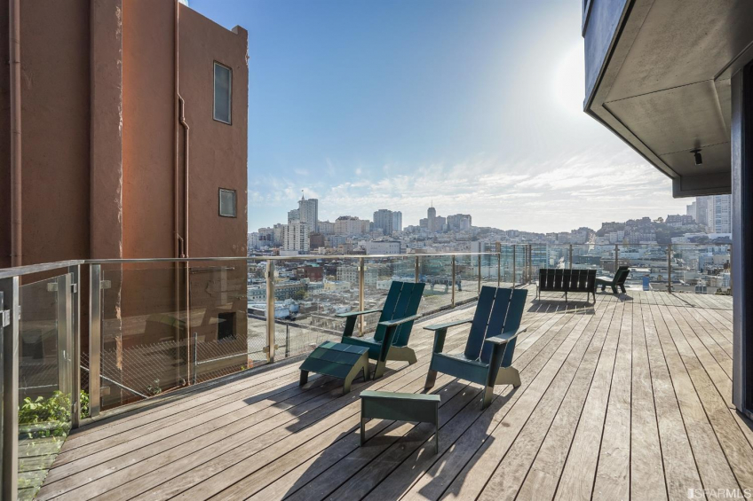 Resource #530213858: image #36