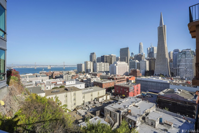 Resource #530213858: image #41