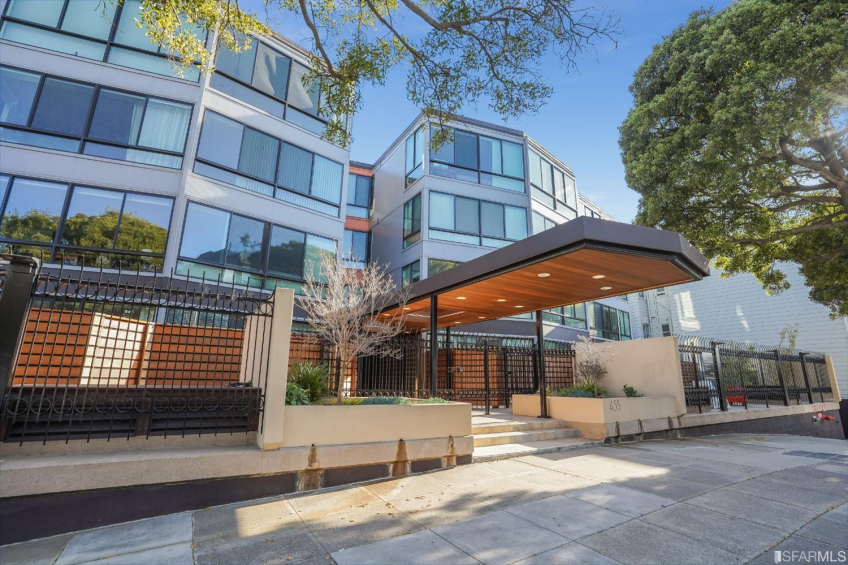 Resource #530213858: image #43