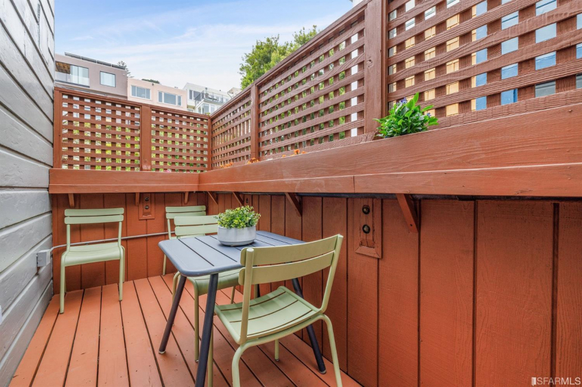 Resource #530217329: image #30