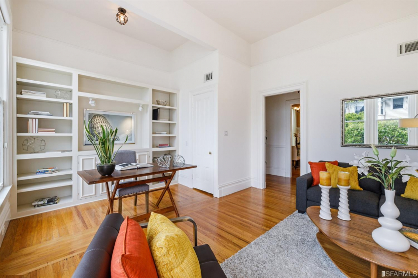 Resource #530217329: image #9