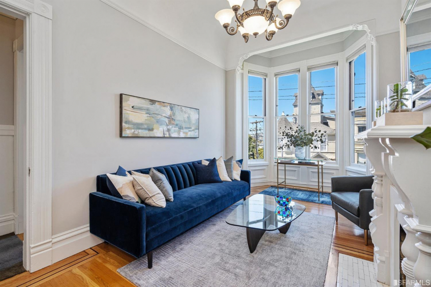 Resource #530231403: image #10 Resource #530231403: image #10