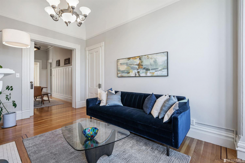 Resource #530231403: image #11 Resource #530231403: image #11