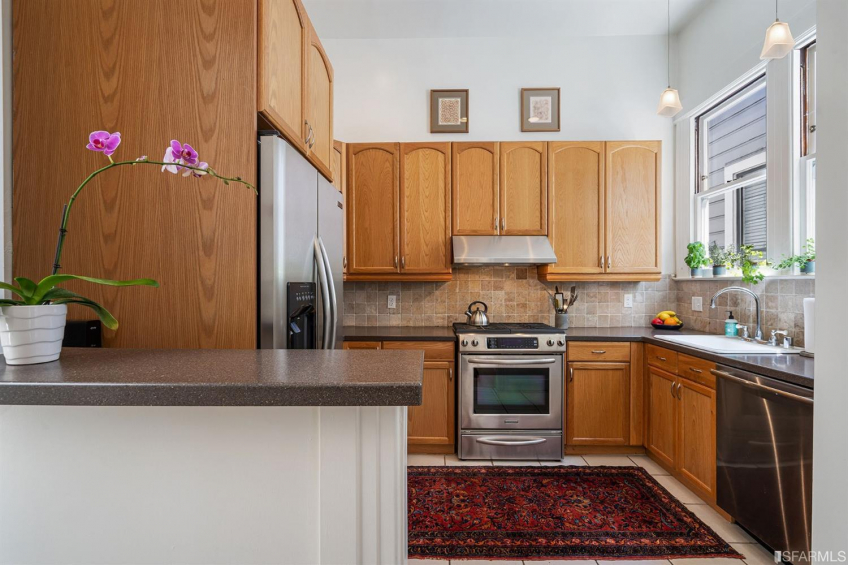 Resource #530231403: image #20 Resource #530231403: image #20