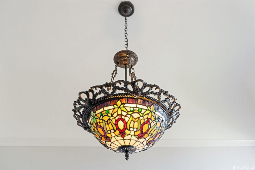 Resource #530231403: image #24 Resource #530231403: image #24