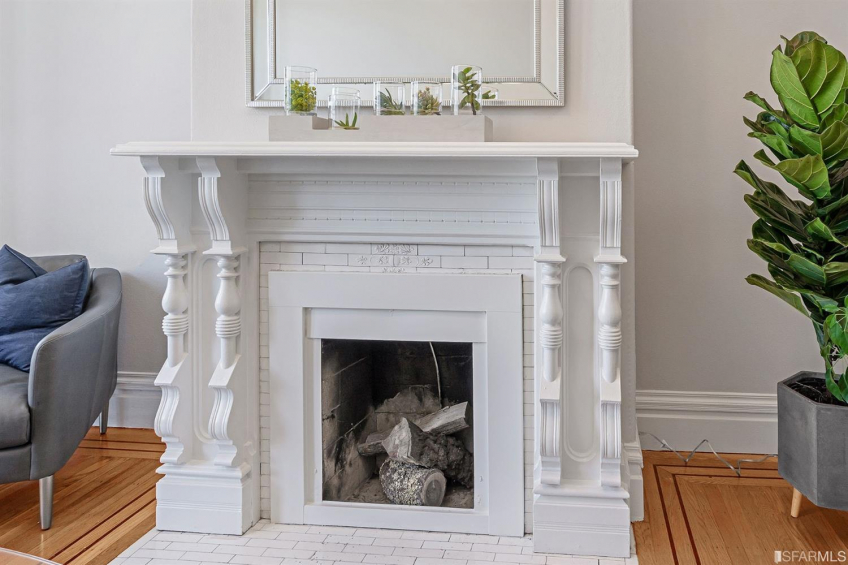 Resource #530231403: image #7 Resource #530231403: image #7