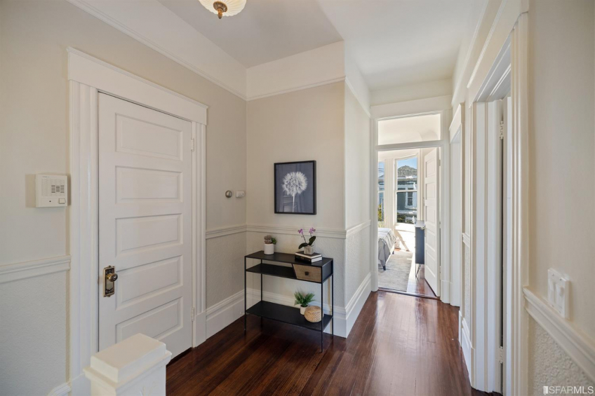 Resource #530232288: image #13 Resource #530232288: image #13