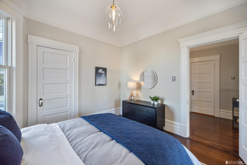 Resource #530232288: image #23 Resource #530232288: image #23