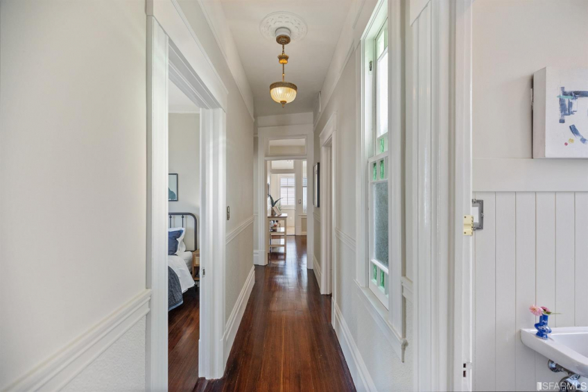 Resource #530232288: image #26 Resource #530232288: image #26