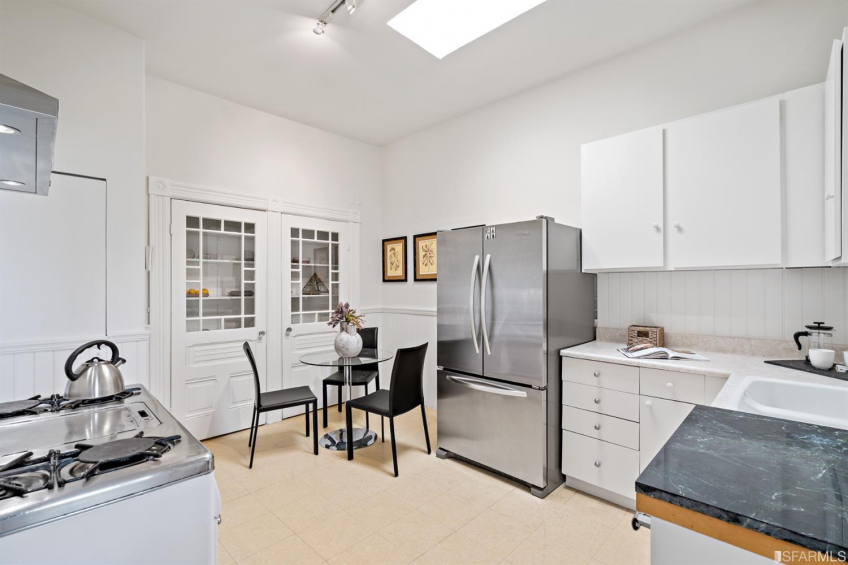 Resource #530249922: image #10