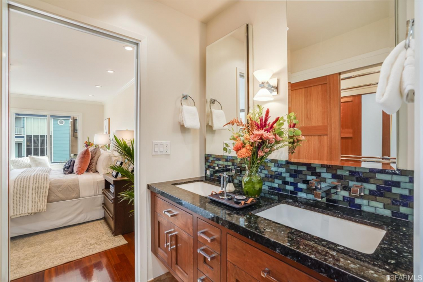 Resource #530252889: image #42