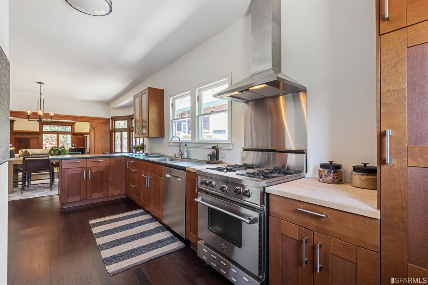 Resource #530265238: image #25 Resource #530265238: image #25