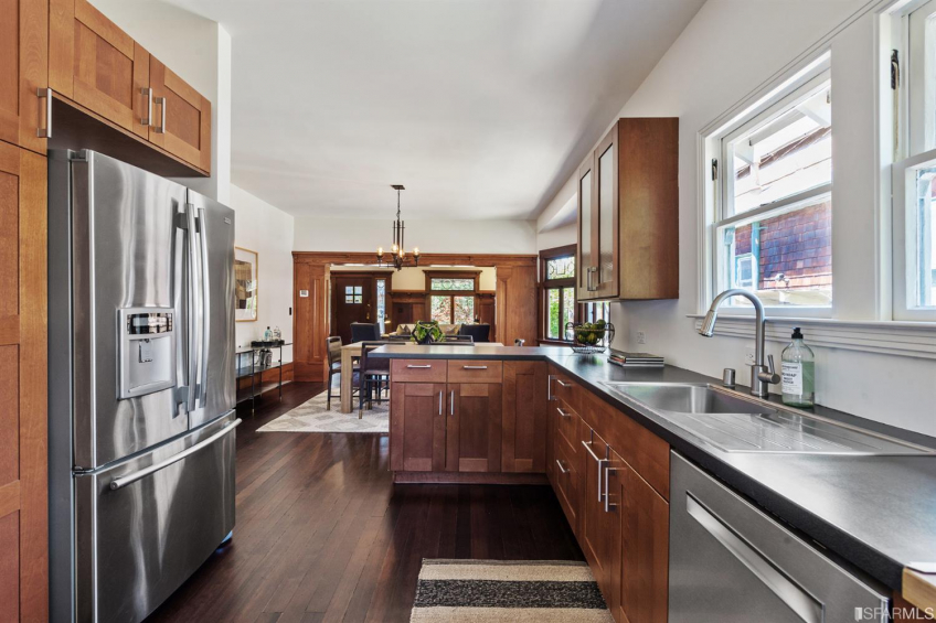 Resource #530265238: image #26 Resource #530265238: image #26