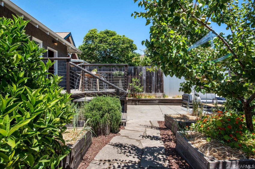 Resource #530265238: image #50 Resource #530265238: image #50