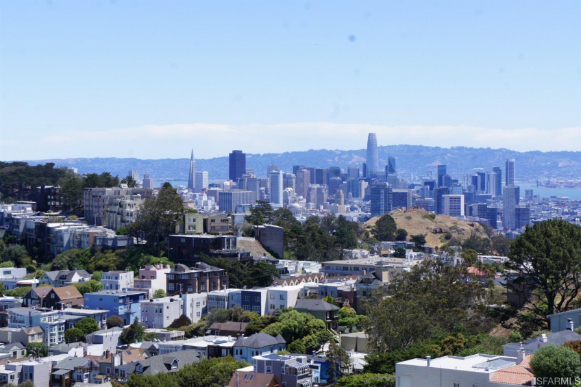 Resource #530270497: image #3 Resource #530270497: image #3