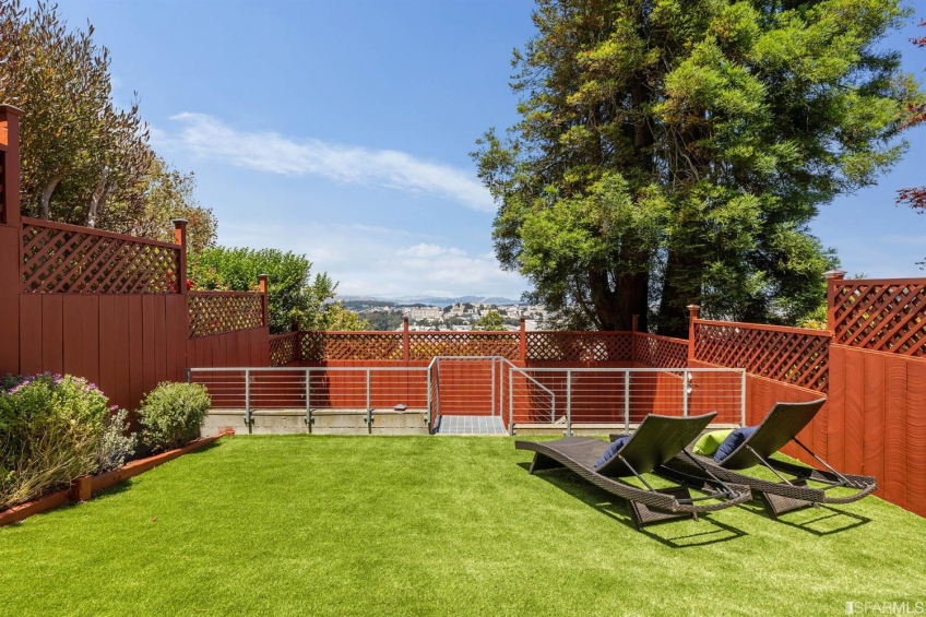 Resource #530270497: image #41 Resource #530270497: image #41