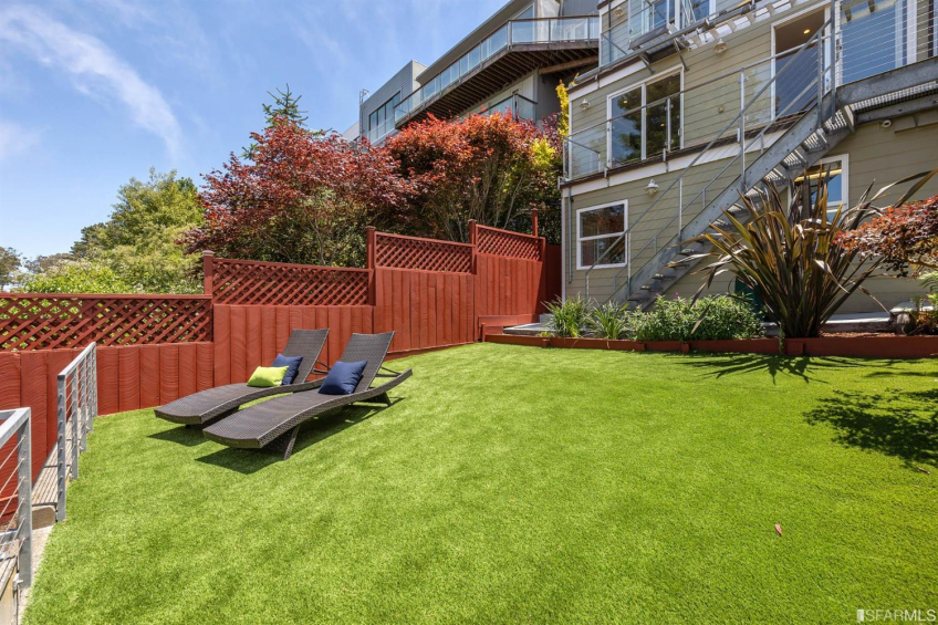 Resource #530270497: image #43 Resource #530270497: image #43