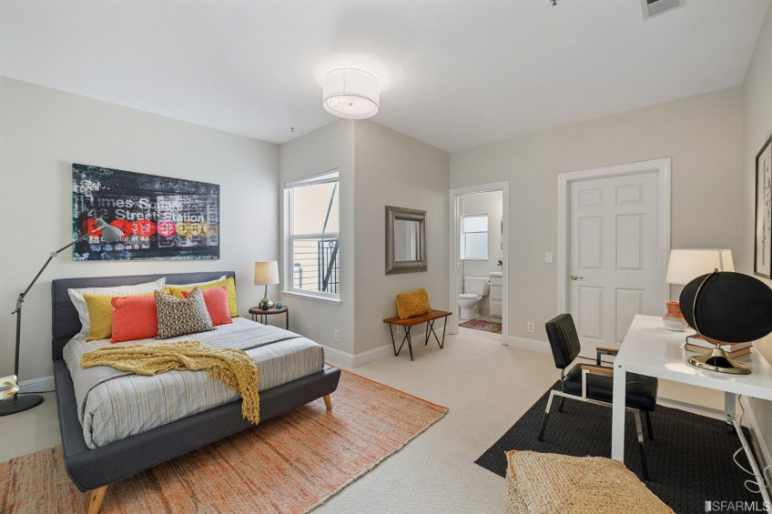 Resource #530295655: image #20