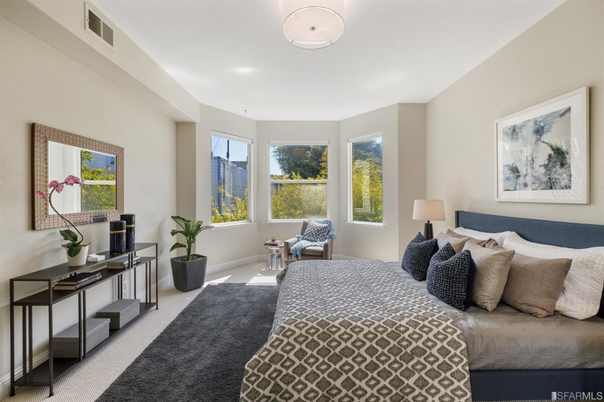 Resource #530295655: image #27