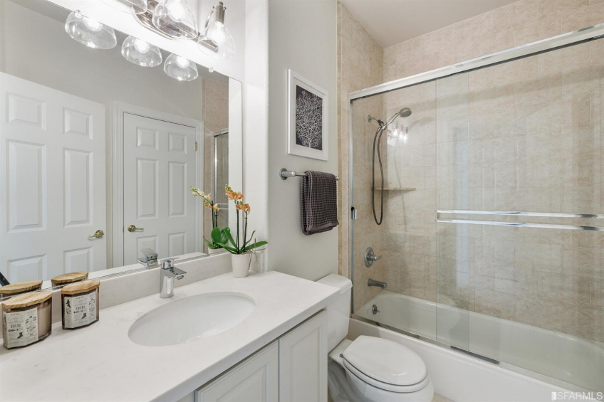 Resource #530295655: image #30