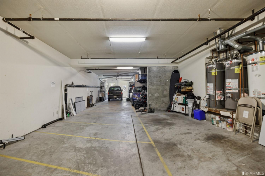 Resource #530295655: image #32