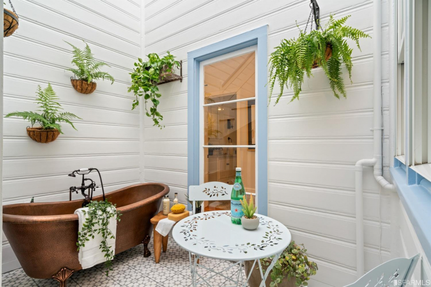 Resource #530324874: image #16 Resource #530324874: image #16