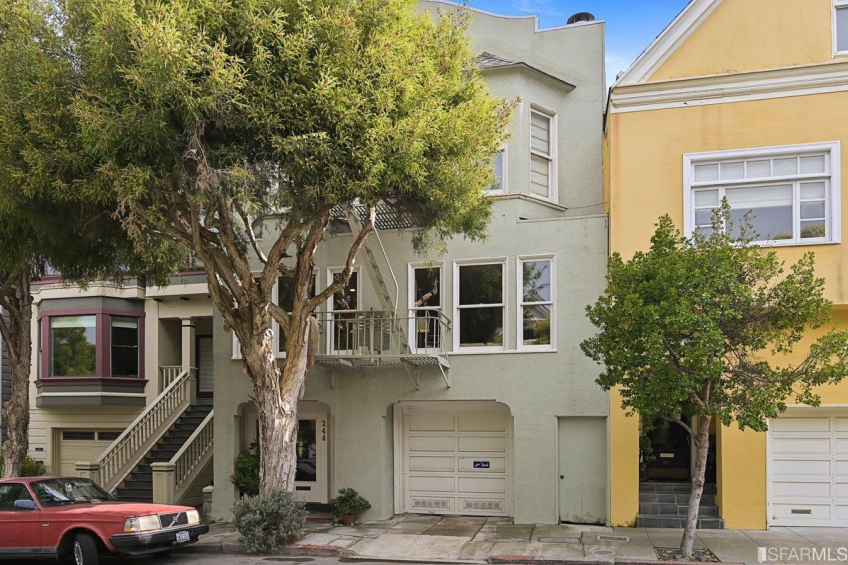 Resource #530325778: image #22