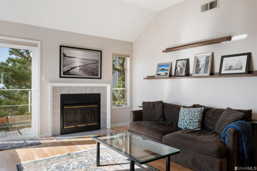 Resource #530341255: image #16