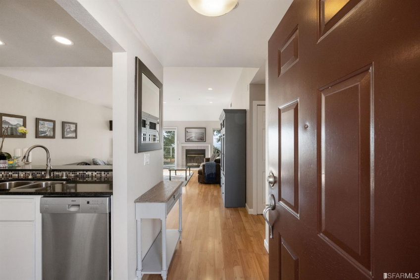 Resource #530341255: image #6