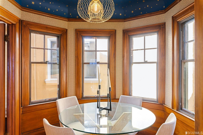 Resource #530354756: image #21