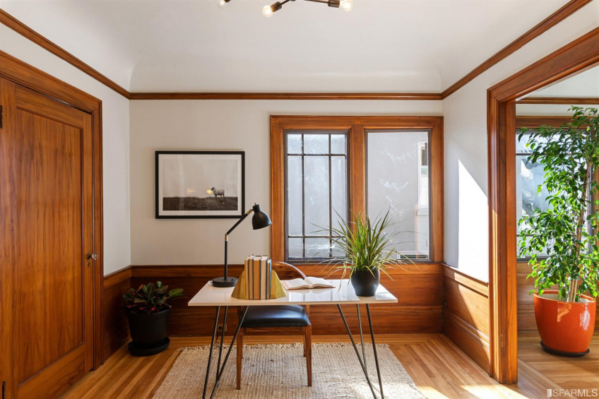 Resource #530354756: image #34