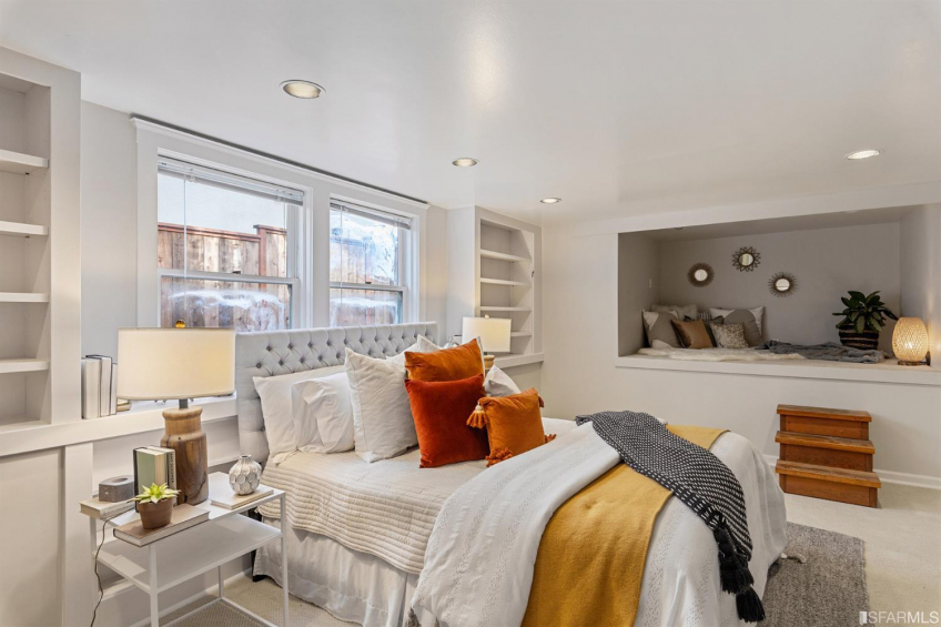 Resource #530354756: image #57