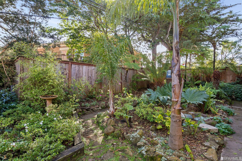 Resource #530354756: image #68