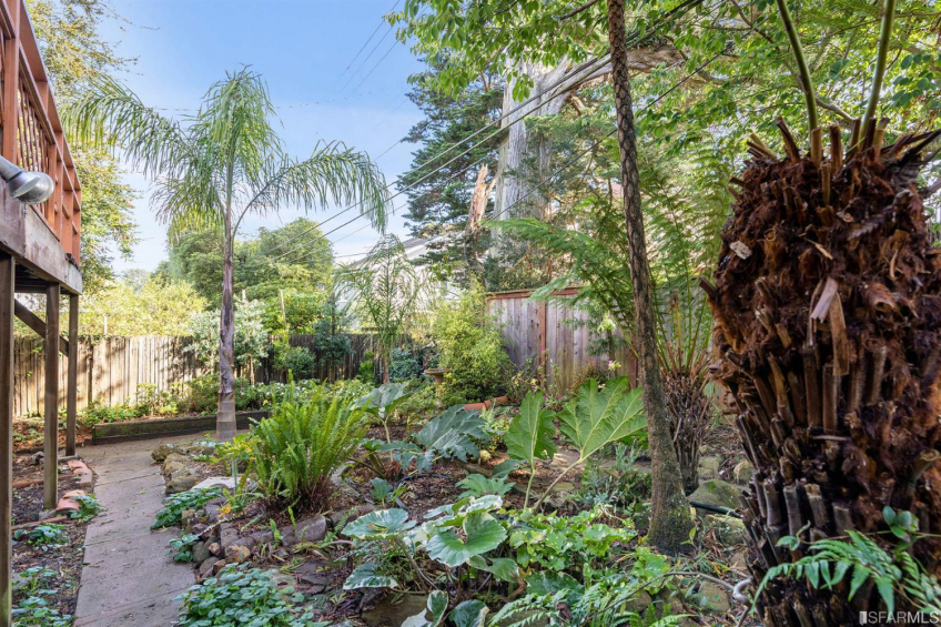 Resource #530354756: image #70